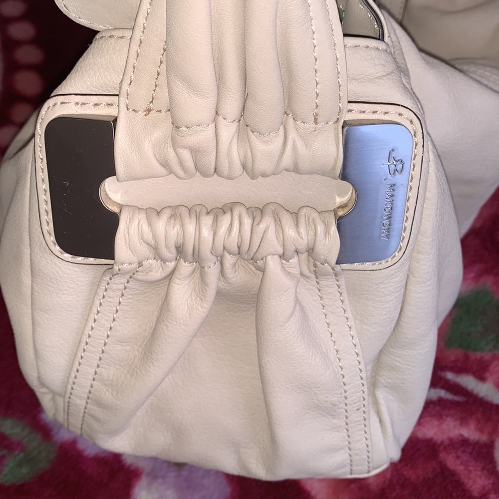 B Makowsky Shoulder Bag - Picture 7 of 14